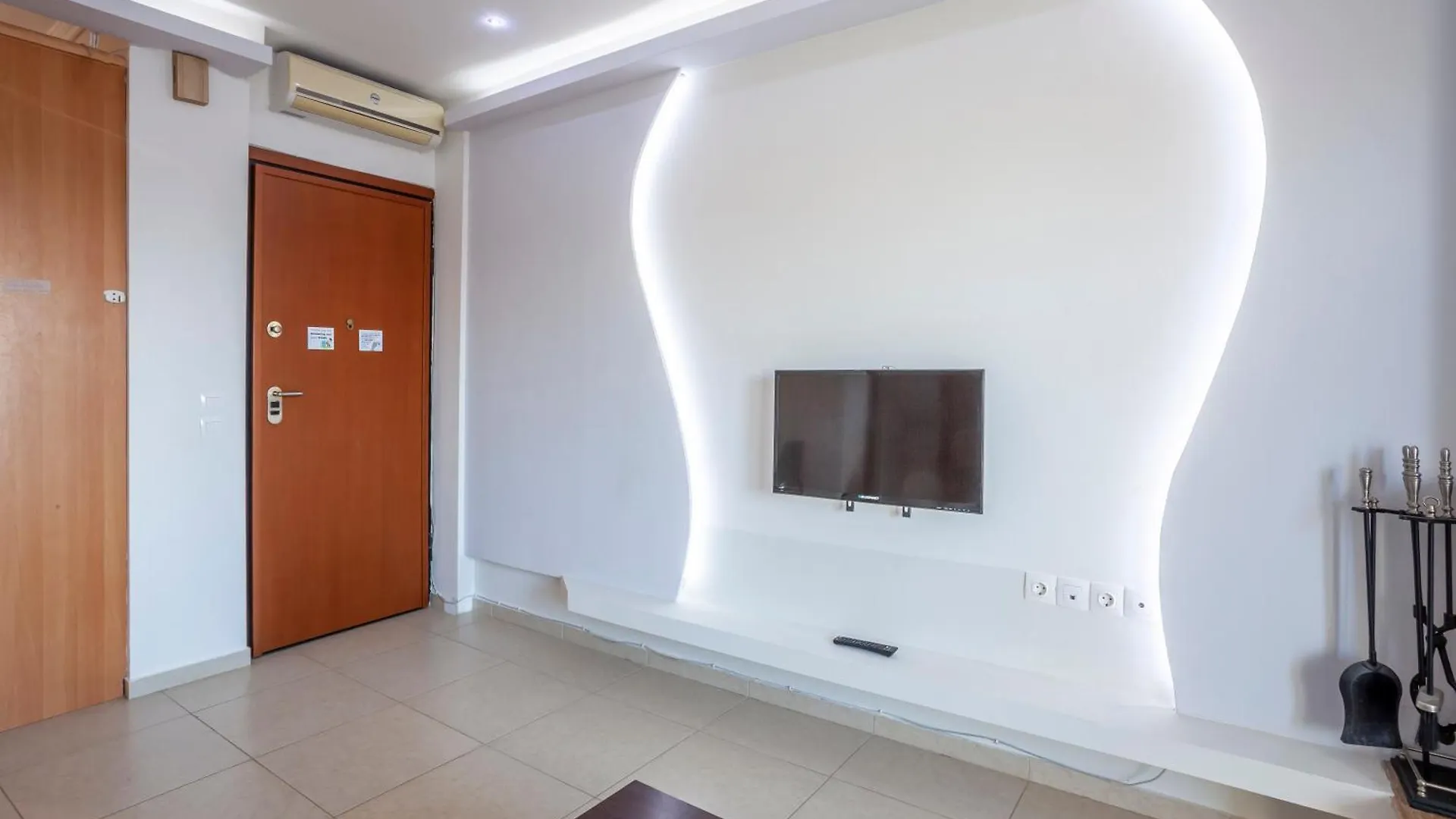 Apartment Aris Pefkochori 0*,  Greece